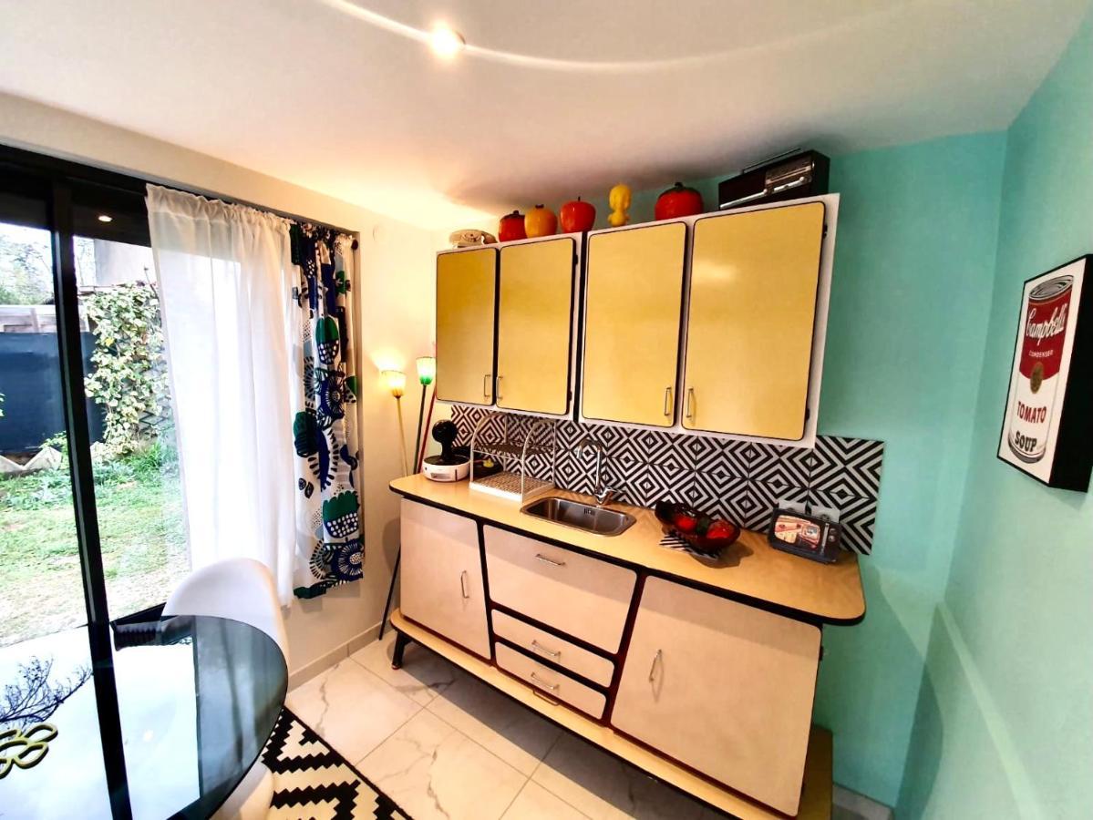 La Maison Pop Appartement Meuble Independant Avec Jardin Romans-sur-Isère Εξωτερικό φωτογραφία