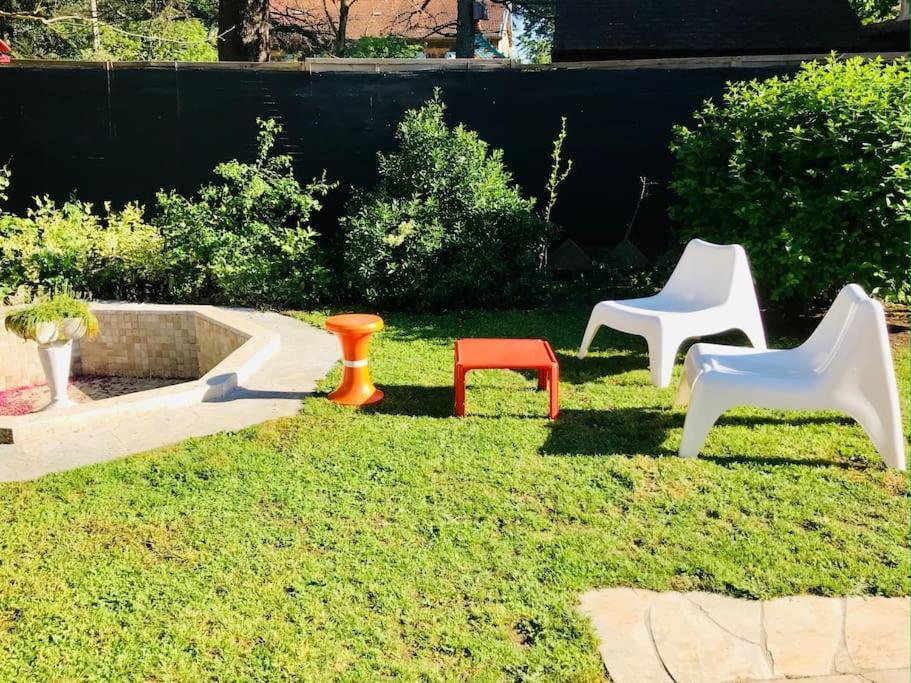 La Maison Pop Appartement Meuble Independant Avec Jardin Romans-sur-Isère Εξωτερικό φωτογραφία